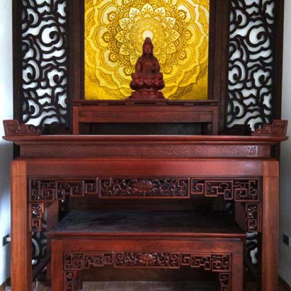 Bàn thờ gia tiên gỗ hương đá kích thước 197 cm