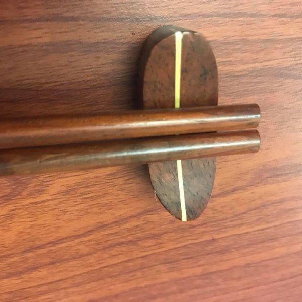 Bộ 10 gác đũa gỗ trắc - góc nhìn 2