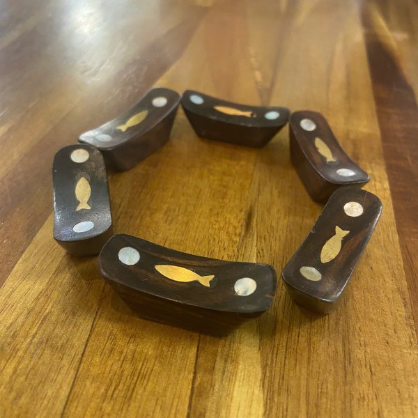 Bộ 10 gác đũa gỗ trắc khảm cá - góc nhìn 7