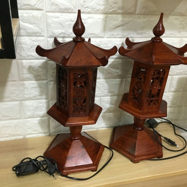 Đèn thờ gỗ hương cao 41 cm hình lục giác - góc nhìn 6