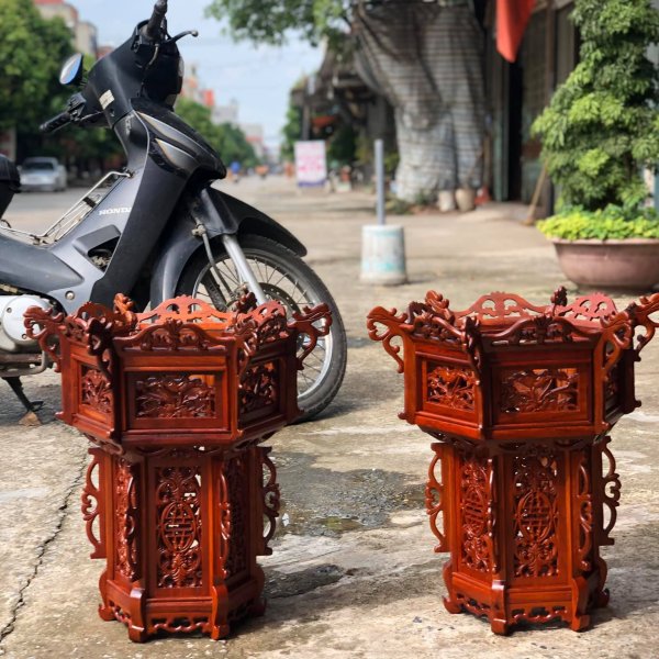 Đèn thờ treo trần gỗ hương hình lục giác - góc nhìn 4