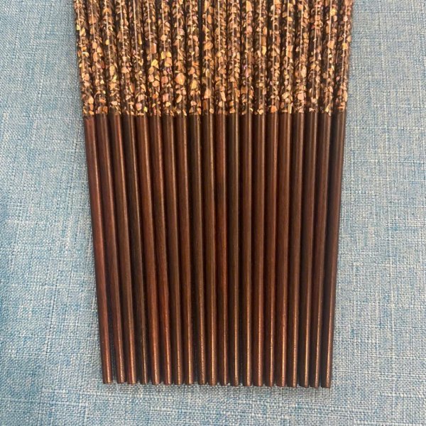 Đũa ăn gỗ trắc cẩn bào ngư dài - góc nhìn 7