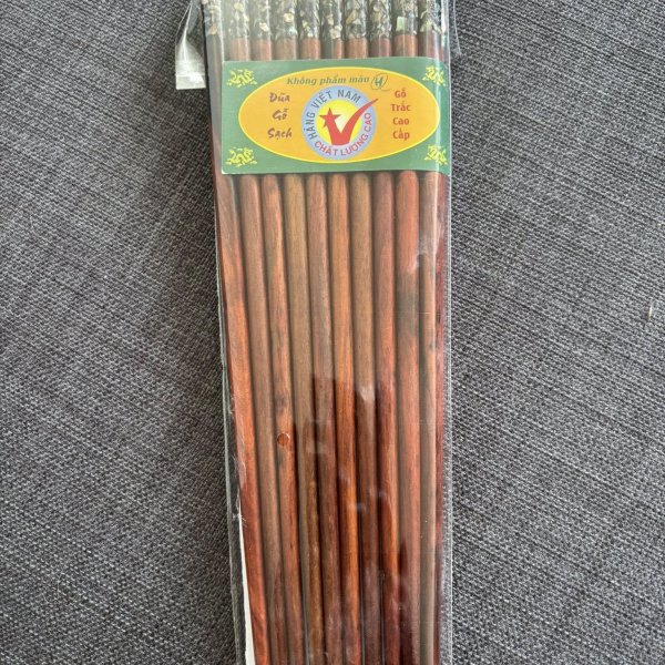 Đũa ăn gỗ trắc đỏ cẩn bào ngư ngắn - góc nhìn 2