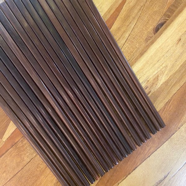 Đũa ăn trắc đen cẩn ốc đai bạc - góc nhìn 5