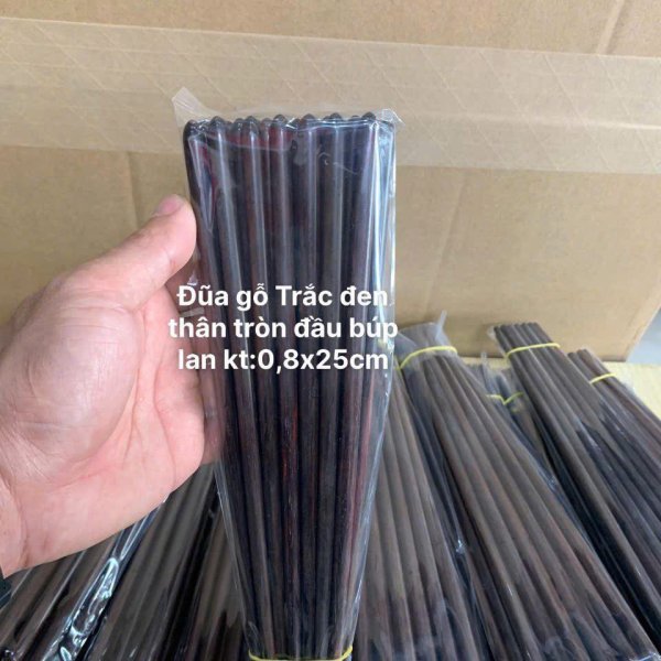 Đũa Nhật đầu nhỏ cao cấp gỗ trắc tự nhiên dài 25cm - góc nhìn 5