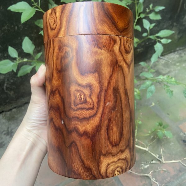 Hộp chè gỗ trắc dây để trơn vân gỗ độc đáo - góc nhìn 5