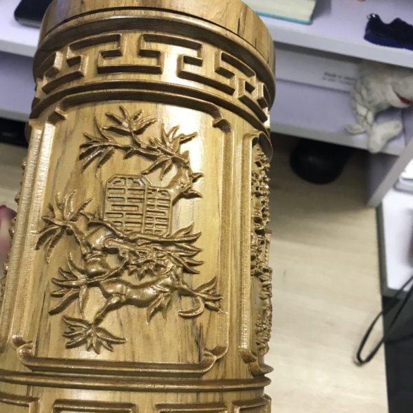 Hộp chè tứ quý gỗ bách xanh - góc nhìn 6