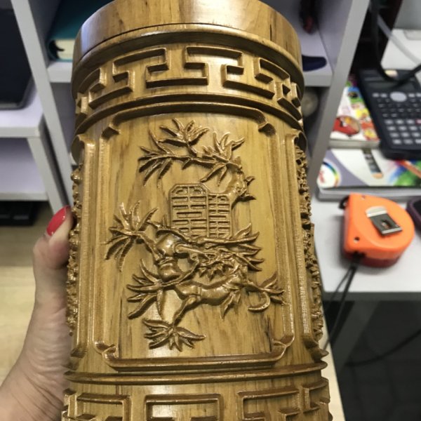 Hộp chè tứ quý gỗ bách xanh - góc nhìn 7