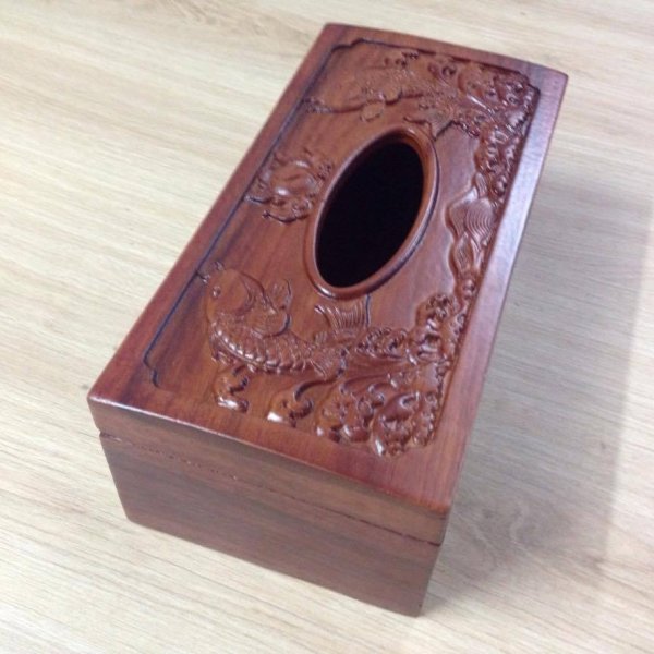 Hộp giấy ăn chạm song ngư gỗ hương - góc nhìn 4