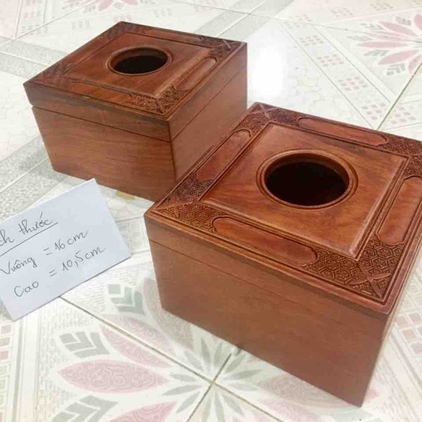 Hộp giấy vuông gỗ hương 16 cm - góc nhìn 4