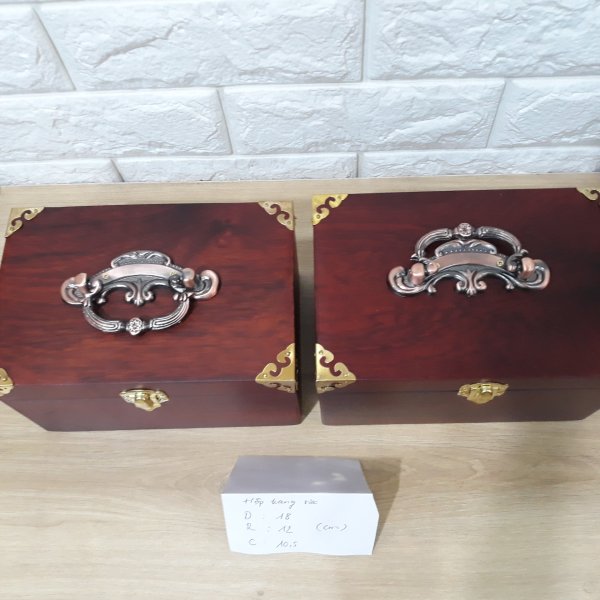 Hộp trang sức quai xách gỗ hương 22 cm - góc nhìn 8