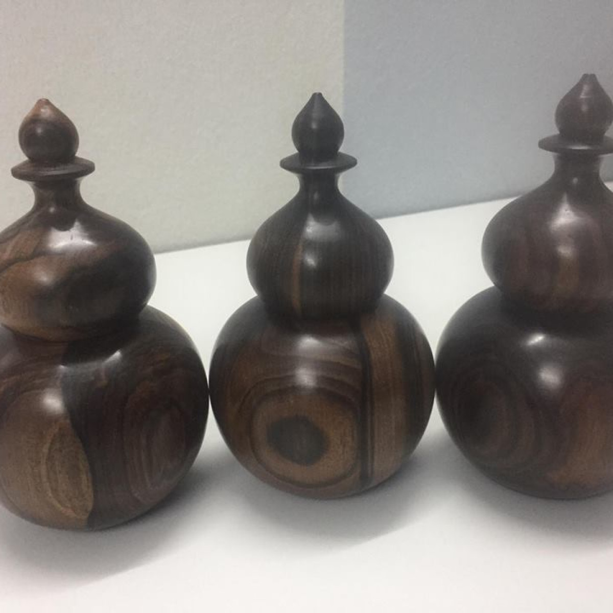 Lọ tăm hồ lô gỗ mun hoa - Lọ tăm