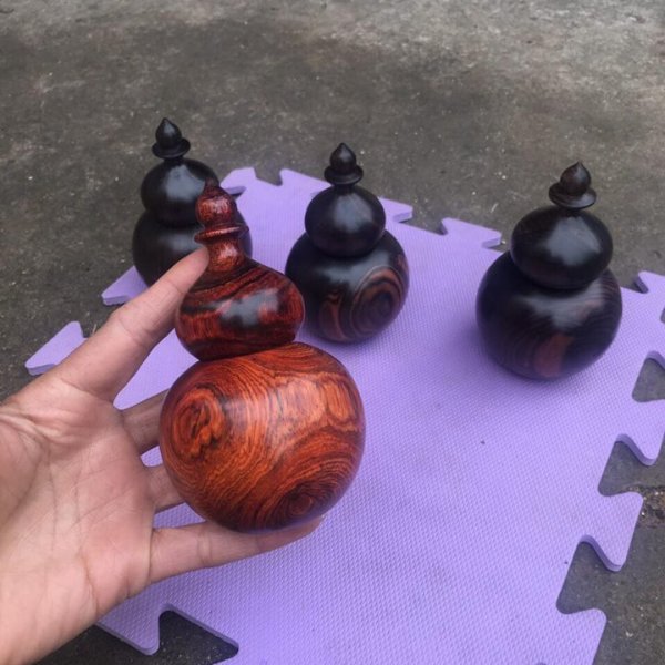 Lọ tăm hồ lô gỗ trắc - góc nhìn 2