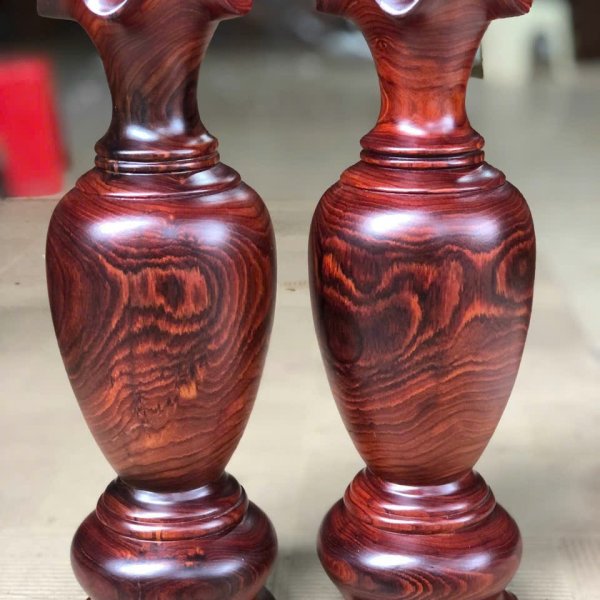 Lục bình gỗ trắc dây siêu vân cao 40 cm - góc nhìn 5