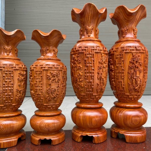 Lục bình tứ quý gỗ hương đá cao 40 cm - góc nhìn 3