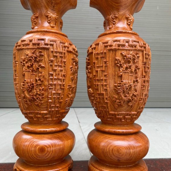 Lục bình tứ quý gỗ hương đá cao 50 cm - góc nhìn 2