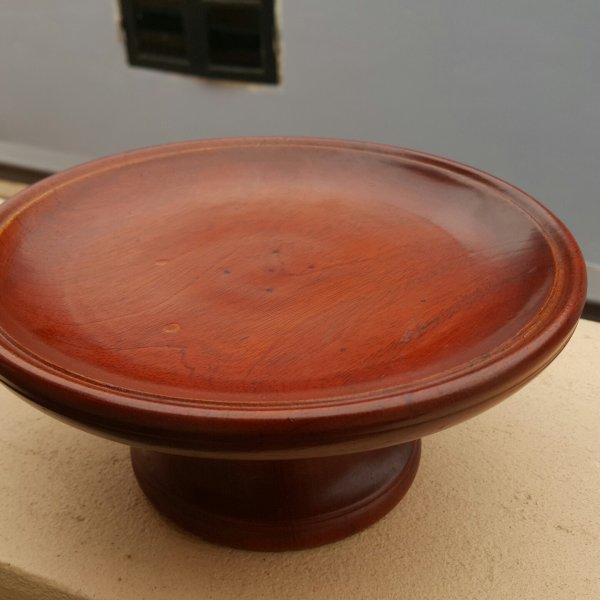 Mâm bồng 30cm gỗ hương - góc nhìn 2