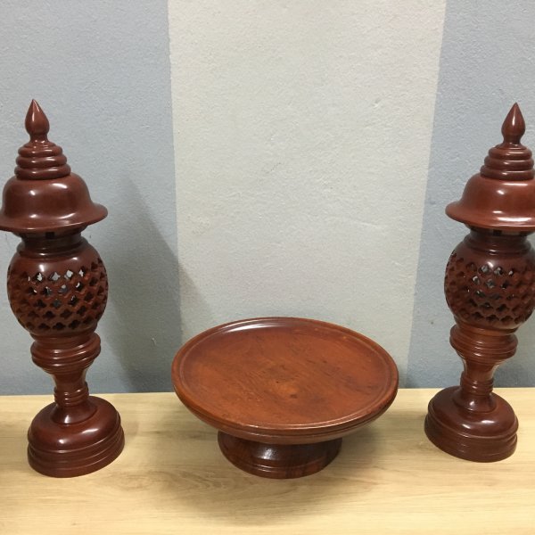 Mâm bồng gỗ đường kính 30cm gỗ gụ - góc nhìn 2