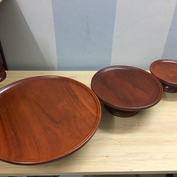 Mâm bồng gỗ gụ đường kính 40 cm - góc nhìn 3