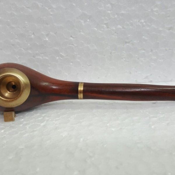 Tẩu thuốc gỗ trắc - góc nhìn 2