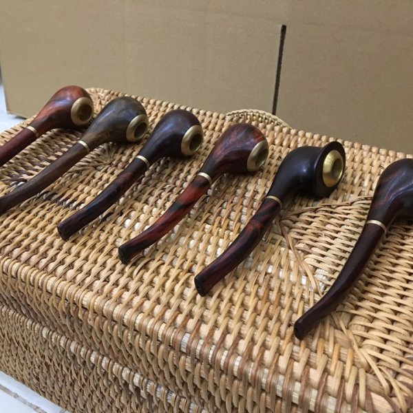 Tẩu thuốc gỗ trắc - góc nhìn 4