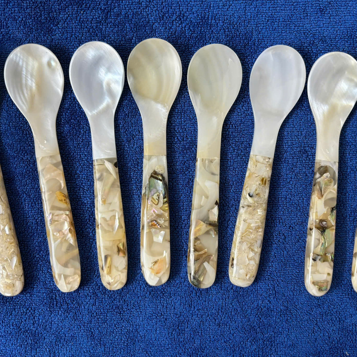 Thìa Muỗng Bằng Vỏ Xà Cừ Chuôi Cẩn Thạch Trắng - Sản phẩm khác