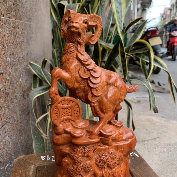 Tượng Nhất dương tài lộc gỗ hương đá cao 30cm