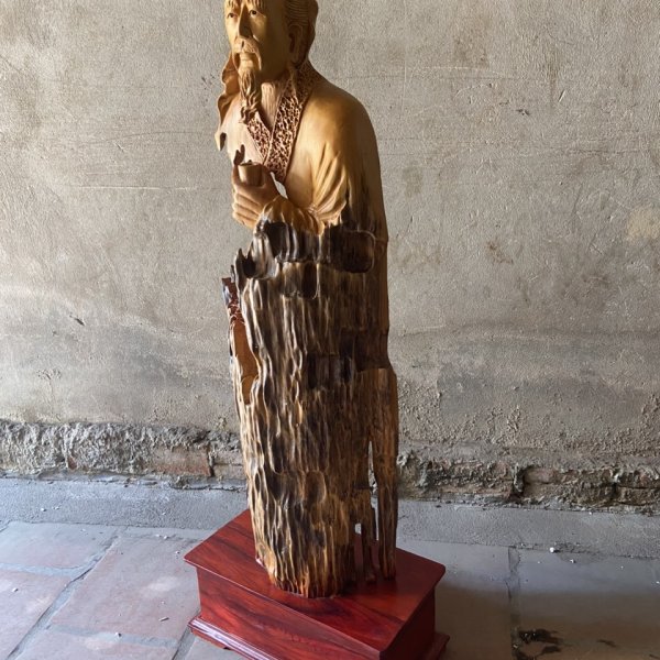 Tượng Thần trà Lục Vũ gỗ lũa - góc nhìn 6